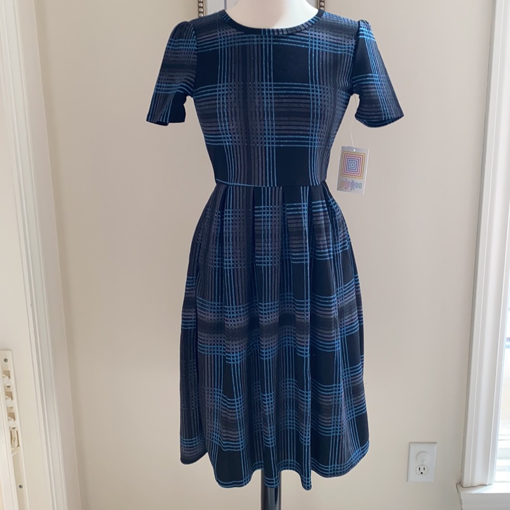 • Lularoe Amelia Dress • - Picture 3 of 8